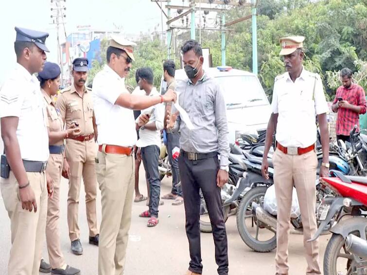 In Thanjavur, drivers without helmets will be fined தஞ்சை: போக்குவரத்து விதியை மீறியவர்களுக்கு அபராதம் வசூல்! ஒரே நாளில் 200 வழக்குகள்!