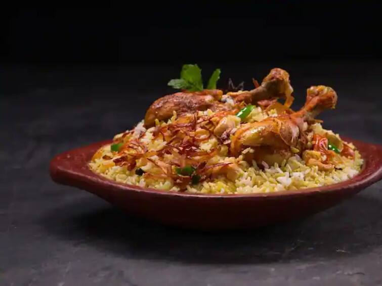 Christmas and Sunday Special Chettinad Chicken Biryani Recipe Sunday Special Biryani Recipe : క్రిస్మస్, సండే స్పెషల్.. చెట్టినాడ్ చికెన్ బిర్యానీ రెసిపీ