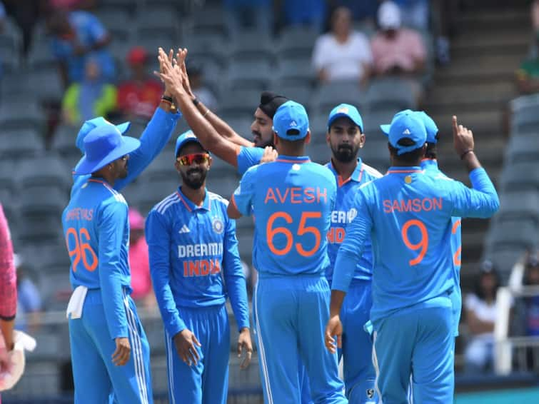 IND vs SA 1st ODI Match Highlights India Won by 8 Wickets Against South Africa Sai Sudharsan Maiden 50 Shreyas Iyer IND vs SA 1st ODI Match Highlights: தென்னாப்பிரிக்காவை பந்தாடிய இந்தியா; முதலாவது ஒருநாள் போட்டியில் 8 விக்கெட்டுகள் வித்தியாசத்தில் வெற்றி