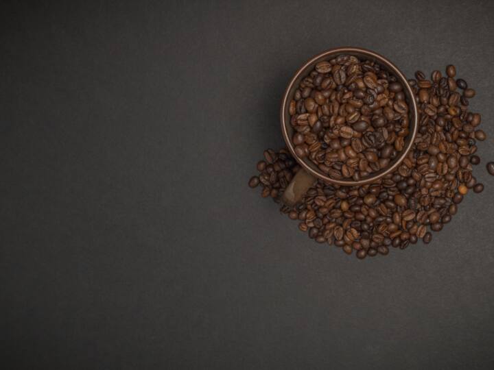 आपको बता दें, इतिहास में कॉफी के साथ ऐसा ही होता था. शुरुआती दिनों में काफी से हाथ धुला जाता था. ये बात एक रिसर्च में सामने आई है.