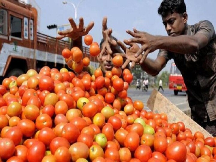 அப்போ உச்சத்தில் இருந்தது... இப்போ கிடுகிடுன்னு விலை குறைந்தது: தஞ்சையில் தக்காளி கிலோ ரூ.20க்கு வந்தது