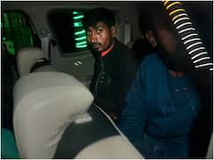 संसद की सुरक्षा में सेंध लगाने वाले आरोपी अमोल शिंदे के गांव पहुंची दिल्ली पुलिस, माता-पिता के बयान किए दर्ज