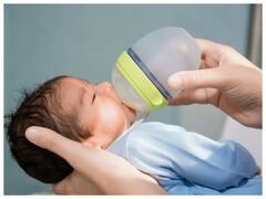 बच्चों को बोतल से दूध पिलाना क्यों होता है खतरनाक?