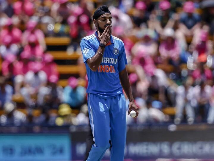 Arshdeep Singh Reaction after player of the match award in IND vs SA Johannesburg ODI IND vs SA ODI: सांस लेने में हो रही थी तकलीफ, फिर भी उड़ा दिए 5 विकेट; जानें क्या बोले 'प्लेयर ऑफ दी मैच' अर्शदीप