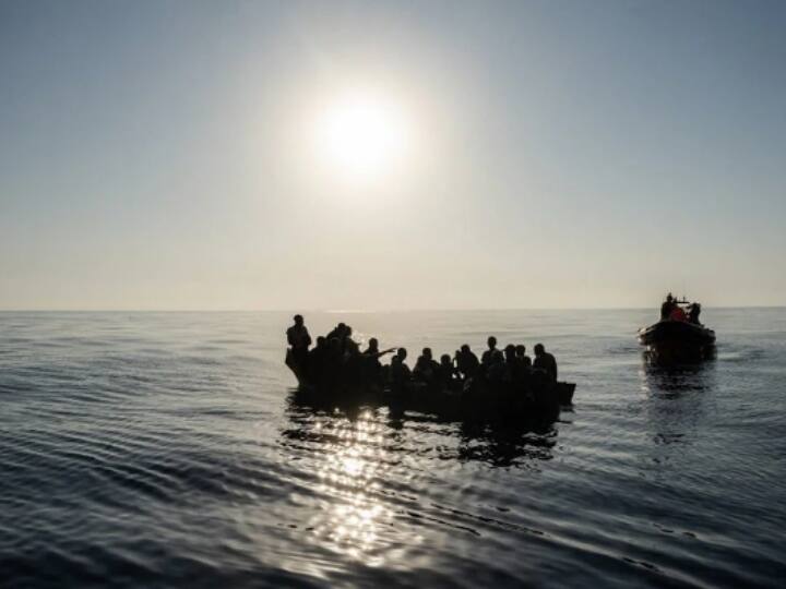 Libyan coast boat going to Europe becomes victim of accident more than 60 people died Libya Incidence: लीबिया तट पर बड़ा हादसा, यूरोप जा रही नाव हुई हादसे का शिकार, डूबने से 60 से अधिक लोगों की मौत