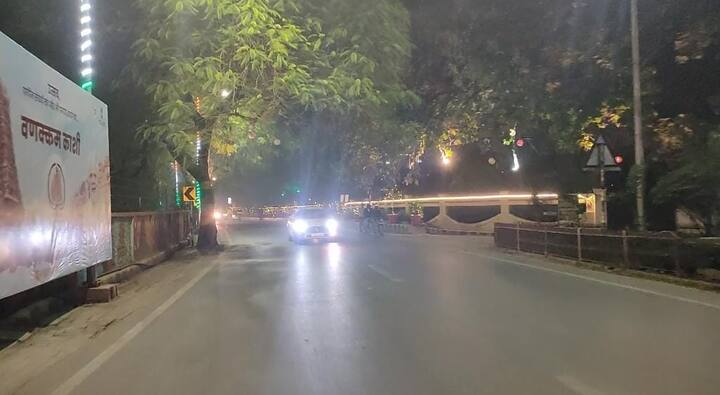 जगमग होती इन रोशनी से मानो शहर दुल्हन की तरह सजा दिखाई दे रहा है.