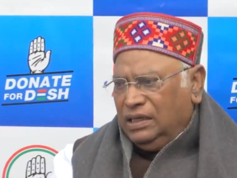 Congress Launch Crowdfunding Campaign Donate for Desh President Mallikarjun Kharge 'If You Work Only By Depending On The Rich...': Congress Launches 'Donate for Desh' Campaign