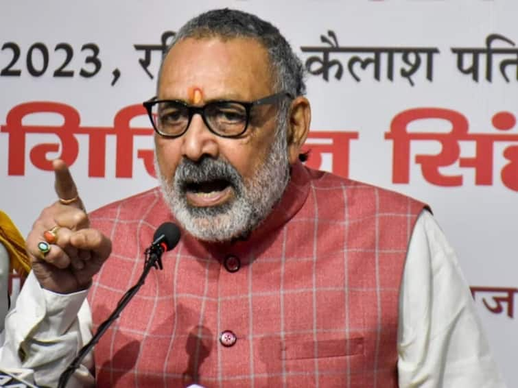 Hindus should only eat jhatka meat, not halal says Union Minister Giriraj Singh Jhatka Meat: హిందువులెవరూ హలాల్ మాంసాన్ని తినొద్దు, ధర్మాన్ని కల్తీ చేయొద్దు - కేంద్రమంత్రి