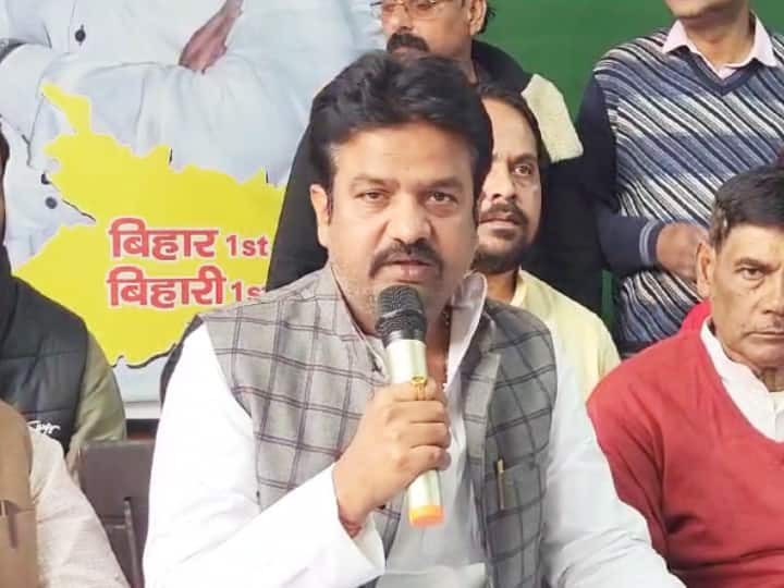 Hulas Pandey Resigns LJP Ram Vilas Chirag Paswan Party on CBI Brahmeshwar Mukhiya Murder Case ANN Hulas Pandey Resign: 'ब्रह्मेश्वर मुखिया से ना संबंध ना दुश्मनी', कहते हुए चिराग की पार्टी से हुलास पांडेय ने दिया इस्तीफा