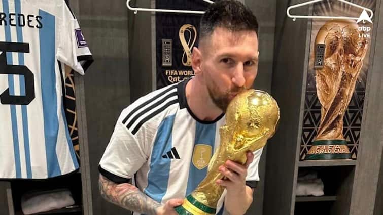 FIFA World Cup: Lionel Messi wishes happy anniversary of Argentina's world cup win at Qatar Messi On World Cup: সবচেয়ে সুন্দর পাগলামির এক বছর... বিশ্বকাপ জেতার বর্ষপূর্তিতে আবেগপূর্ণ বার্তা মেসির
