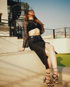 Mahira Sharma: માહિરા શર્માએ બ્લેક લૂકમાં શેર કરી શાનદાર તસવીરો, જુઓ બોલ્ડ અંદાજ