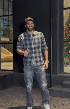 Celebs Spotted: ओवरसाइज ब्लेजर में अनन्या ने दिखाया स्वैग, तो ऑल ब्लैक लुक में सुहाना खान ने ढाया कहर, देखिए तस्वीरें