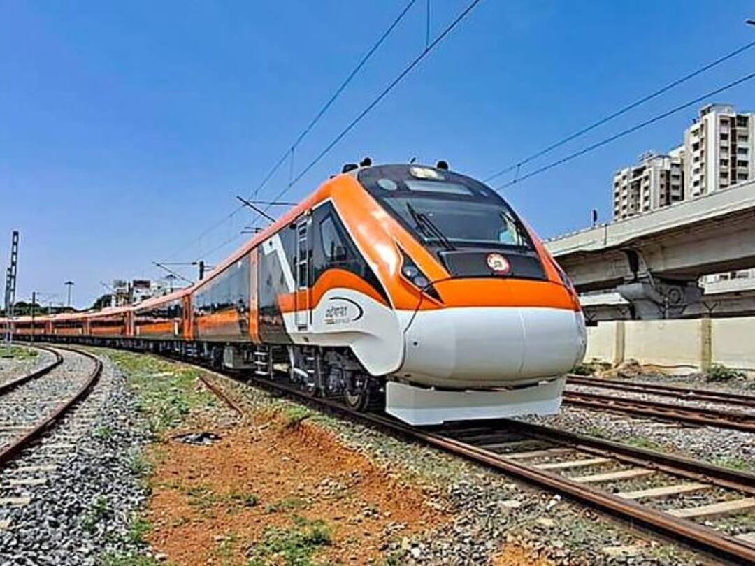Plush Design, Smart Features: PM Modi To Launch 2nd Saffron Vande Bharat In Varanasi Today PM Modi Second New Delhi Varanasi Vande Bharat Train Launch Today Features Plush Design, Smart Features: PM Modi To Launch 2nd Saffron Vande Bharat In Varanasi Today