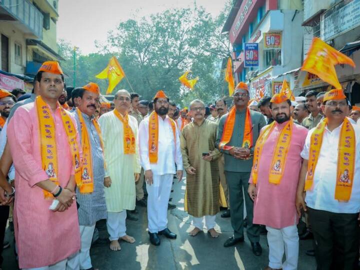 शिंदे ने कहा कि लोगों में खुशी की लहर है, क्योंकि उनका भव्य मंदिर का सपना साकार हो रहा है. उन्होंने कहा, ‘‘मैं 22 जनवरी को आयोध्या में राम जन्मभूमि मंदिर में रामलला के प्राण प्रतिष्ठा समारोह में मौजूद रहूंगा.’’