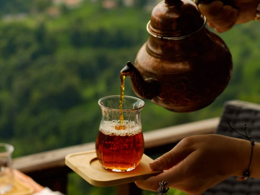 If you know the benefits of drinking guava leaf tea in winter, you will not leave it at all. Guava leaf tea: జామ ఆకుల టీ గురించి తెలుసా? చలికాలంలో తాగితే కలిగే ప్రయోజనాలివే!