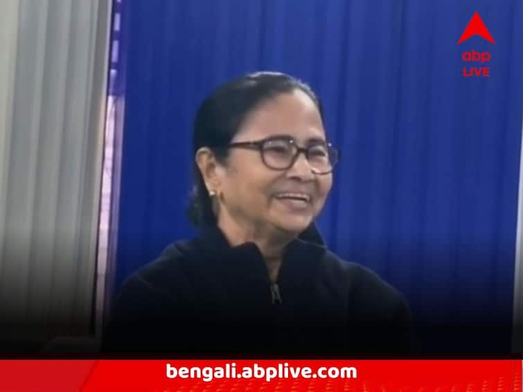 CM Mamata Banerjee Talks About Seat Arrangement Before The Meeting Opposition Meet INDIA CM Mamata Banerjee:'আসন সমঝোতা খুব সহজ কাজ নয়, তবে খুব দেরি হয়ে যায়নি', বিরোধী জোটের বৈঠকের আগে বার্তা মমতার