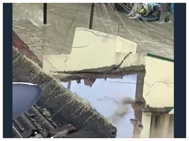 Tamil Nadu Rains: House Collapses In Tirunelveli Amid Rain Fury - WATCH