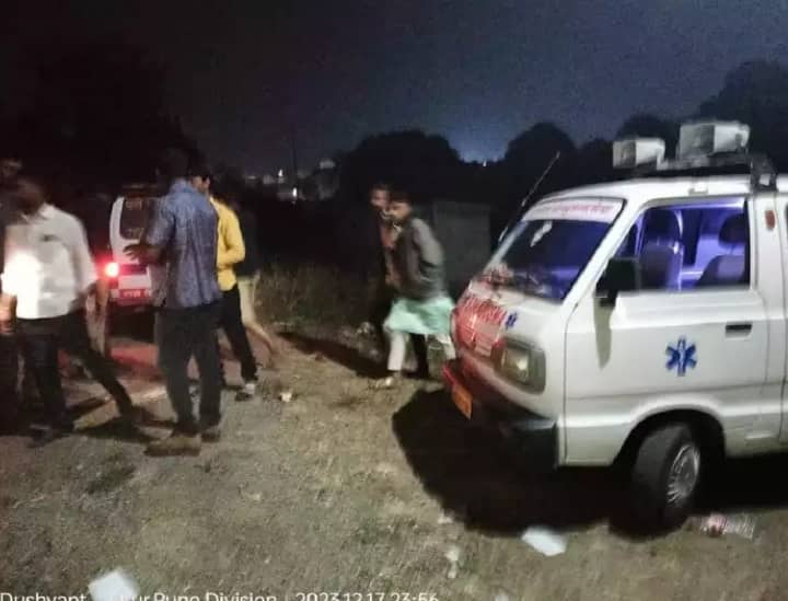 Pune Triple Road Accident 8 Died after Cars Collide on Ahmednagar Kalyan Highway Pune Accident: पुणे में तीन सड़क हादसे एक साथ! ट्रिपल एक्सीडेंट में 8 की मौके पर मौत, एक ही परिवार के 4 लोगों की गई जान