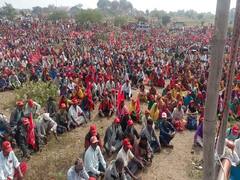 शेतकऱ्यांचा 'बिढार महामोर्चा' नाशिक शहरात दाखल, शिष्टमंडळ जिल्हाधिकाऱ्यांच्या भेटीला जाणार