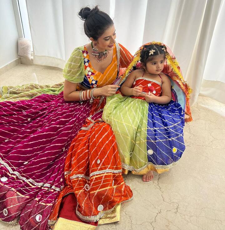 दरअसल घर मिलने में भेदभाव को लेकर चारू असोपा हाल ही में काफी गुस्से में दिखीं. उन्होंने कहा कि मुंबई में लोगों का ऐसा बर्ताव देखकर लगता है कि सिंगल मदर होना किसी गुनाह से कम नहीं है.