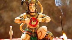 Hanuman Chalisha : সবসময় অসফল হওয়ার ভয়? ঘুমোলেই দেখছেন দুঃস্বপ্ন? ভরসা রাখুন হনুমান চালিশায়