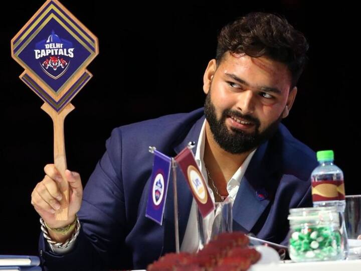 IPL Auction 2024 :  दिल्लीचा कर्णधार असलेल्या ऋषभ पंतने 2024 च्या आयपीएल ऑक्शनमध्ये सहभाग घेतला.