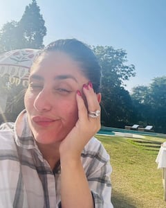 Kareena Kapoor Khan Enjoys Christmas Holiday With Saif Ali Khan At Pataudi Palace - See Pics