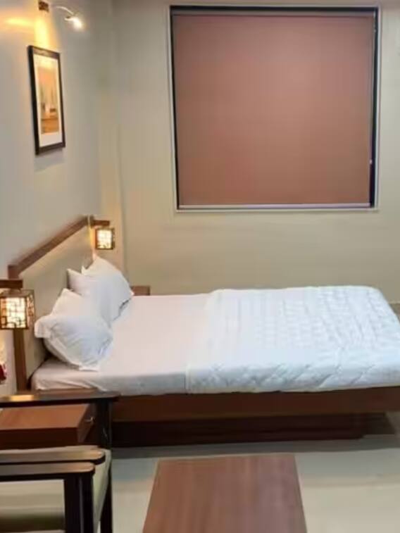 ट्रेन लेट होने पर घबराएं नहीं, रेलवे दे रही शानदार सुविधा