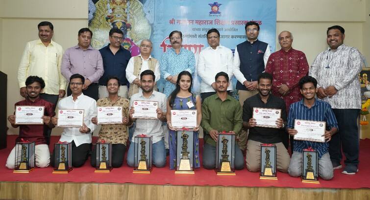 ringan vaktrutwa spardha on maharashtra saint thought pune alandi elocution competition shruti borste stood first Alandi : रिंगण वक्तृत्व स्पर्धेत नाशिकची श्रुती बोरस्ते पहिली, छत्रपती संभाजीनगरचा इरफान शेख दुसरा 