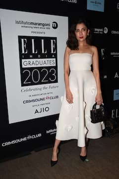 Barkha Singh Channels Her Inner Marilyn Monroe In A White Outfit, SEE PICS