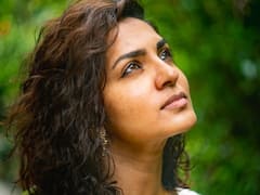 Parvathy Thiruvothu: சூப்பர் ஸ்டார் பட்டத்துல என்ன இருக்கு.. அட்டாக் செய்த நடிகை பார்வதி!