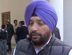 Arvinder Singh बोले- 'लोगों को भ्रमित न करे आप सरकार, प्रदूषण पर नियंत्रण के लिए उठाए प्रभावी कदम'