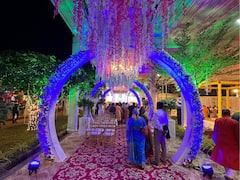 Mugdha Vaishampayan Prathamesh Laghate : लगीन घटीका समीप आली करा हो लगीनघाई! मुग्धा आणि प्रथमेशचा लग्नसोहळा, पाहा फोटो