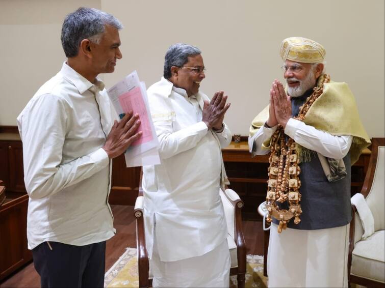 Karnataka CM Siddaramaiah Calls On Amit Shah, Seeks Early Release Of Rs 18,177 Cr Drought Relief Karnataka CM Siddaramaiah Calls On Amit Shah, Seeks Early Release Of Rs 18,177 Cr Drought Relief