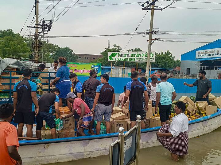 They were also involved in rescuing passengers near Srivaikuntam railway station in Thoothukudi (Credit: Twitter/@PTI)