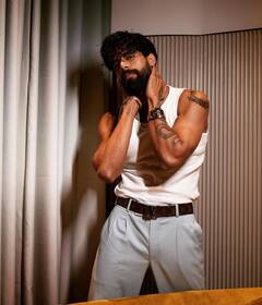 Singga: ਪੰਜਾਬੀ ਗਾਇਕ ਸਿੰਗਾ ਇੰਸਟਾਗ੍ਰਾਮ 'ਤੇ ਹੋਇਆ ਲਾਈਵ, ਪੰਜਾਬ ਪੁਲਿਸ ਤੇ ਹਾਈ ਕੋਰਟ ਦੇ ਵਕੀਲ 'ਤੇ ਲਾਏ ਬਲੈਕਮੇਲ ਦੇ ਇਲਜ਼ਾਮ