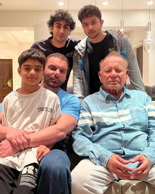 सलमान ने बताया कि, जब घर के बाहर से लड़ाई की आवाजें आनी शुरू हुई तो फिर मैं वहां सोहेल को बचाने पहुंचा और फिर उन लोगों का पीटकर वहां से भगा दिया.