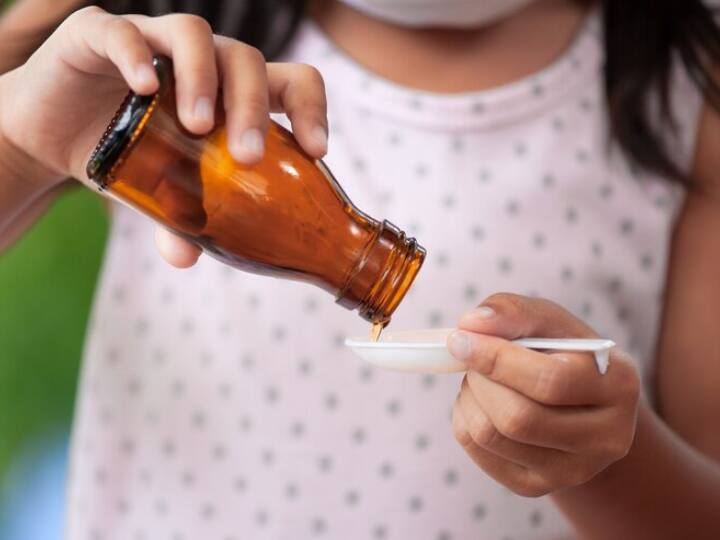 DCGI directs popular combination drug for cold and flu to be not used in children under the age of 4 DCGI: ચાર વર્ષથી ઓછી ઉંમરના બાળકોને ના આપો આ કફ સિરપ, DCGIએ દવા કંપનીઓને આપી ચેતવણી