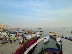 Varanasi ने दिलाई लंदन की याद, ठंड के दिनों में पर्यटकों को रास आ रहा शहर, देखें अद्भुत तस्वीरें