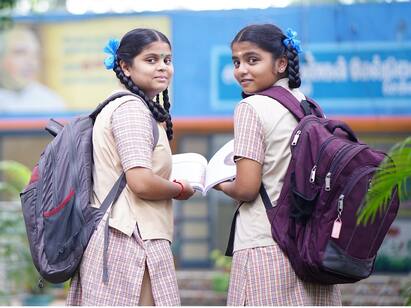Tirunelveli Flood News Schools Declared Holiday Tomorrow December 21 Nellai Rain Nellai Schools Holiday: திருநெல்வேலி, தூத்துக்குடி மாவட்டங்களில் நாளை விடுமுறை.. எவற்றுக்கெல்லாம்? விவரம் இதோ!