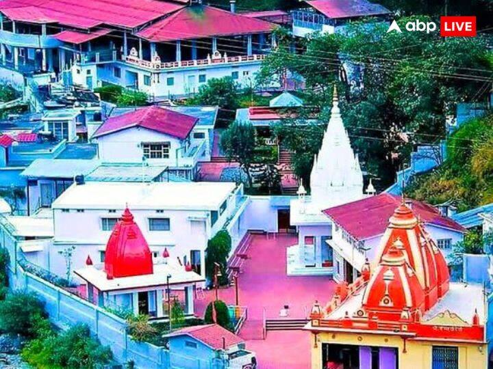 नीम करोली बाबा का जन्म उत्तरप्रदेश के अकबरपुर गांव में सन 1900 के करीब हुआ था. नीम करोली बाबा का असली नाम लक्ष्मीनारायण शर्मा था.बाबा का प्रसिद्ध आश्रम कैंची धाम, नैनीताल के भवाली के पास में स्थित है. इस आश्रम के दर्शन के लिए लोग दूर-दूर से आते हैं.