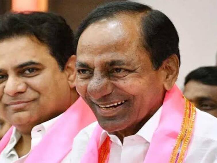 BRS Chief KCR focus on Lok Sabha elections 2024 private meetings with party MPs KCR News: అందుబాటులో ఉండండి- ఎంపీలకు కేసీఆర్‌ బిగ్‌ అలర్ట్‌