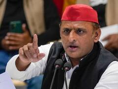 जाम में फंसा ब्रजेश पाठक का काफिला, अखिलेश यादव बोले- 'डिप्टी सीएम नहीं करते कोई काम'