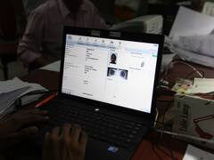 Aadhaar Card: જો તમને પણ આધાર સંબંધિત કોઈ સમસ્યા હોય તો આ નંબર પર કરો કોલ, ગુજરાતીમાં મળશે જવાબ ને મિનિટોમાં થશે કામ