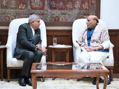 मिमिक्री मामले के बाद उपराष्ट्रपति जगदीप धनखड़ से मिले बीजेपी के दिग्गज नेता, देखें तस्वीरें