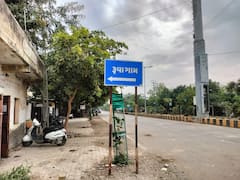 Bhavnagar: બાલમંદિર આંગણવાડીમાં બાળકોને પીરસાતા ભોજનમાં નીકળી ઈયળ, લાપસી પણ ગુણવત્તા વગરની