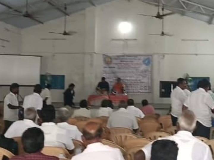 Karur: தென்னிலை அருகே கல் குவாரிகள் அமைக்க கிராம மக்கள் கடும் எதிர்ப்பு