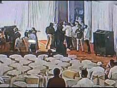 कोल्हापूर : पर्स ठेवून फोटोसाठी महिला स्टेजवर अन् फोटो क्लिक होण्याआधीच 40 तोळे दागिन्यांची तीच पर्स लंपास