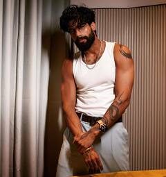 Singga: ਪੰਜਾਬੀ ਗਾਇਕ ਸਿੰਗਾ ਇੰਸਟਾਗ੍ਰਾਮ 'ਤੇ ਹੋਇਆ ਲਾਈਵ, ਪੰਜਾਬ ਪੁਲਿਸ ਤੇ ਹਾਈ ਕੋਰਟ ਦੇ ਵਕੀਲ 'ਤੇ ਲਾਏ ਬਲੈਕਮੇਲ ਦੇ ਇਲਜ਼ਾਮ