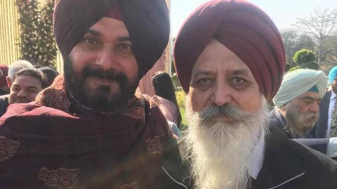 Malvinder Singh Mali came in favor of Navjot Sidhu in the internecine battle of Congress Navjot Sidhu: ਕਾਂਗਰਸ ਦੀ ਆਪਸੀ ਲੜਾਈ 'ਚ ਨਿੱਤਰੇ ਨਵਜੋਤ ਸਿੱਧੂ ਦੇ ਸਾਬਕਾ ਸਲਾਹਕਾਰ, ਸਿੱਧੂ ਨੂੰ ਕੀਤਾ ਸਪੋਟ, ਕਿਹਾ ਏਜੰਡਾ ਨਕਾਰ ਕੇ ਦਲਿਤ ਪੱਤਾ ਖੇਡਿਆ